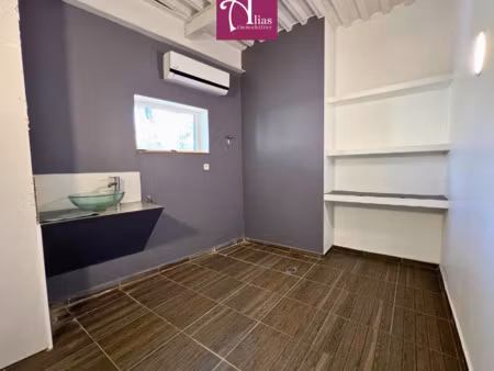 à louer - bureau - rdc avec parking - jarry