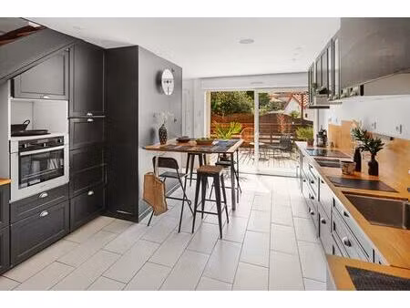 maison basse goulaine 7 pièce(s) 198 m2