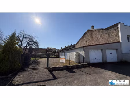 ensemble de 5 garages - terrain