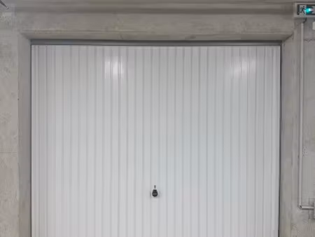 location parking 28 m² à lucciana (20290)  250 €