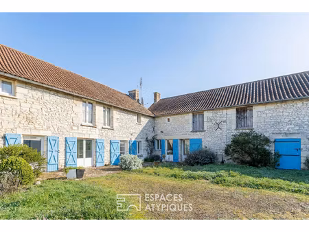 ensemble de caractère bucolique dans la campagne chinonaise