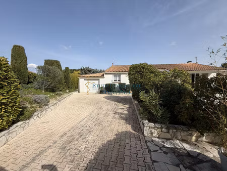 coeur village belle villa de plain pied au calme