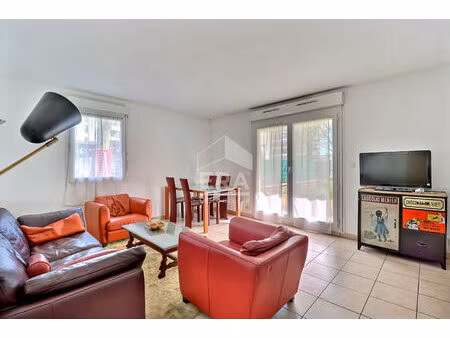 appartement saint denis 3 pièce(s) 66.73 m2