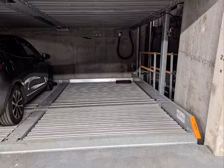 parking 12m2 issy les moulineaux (proche vanves/malakoff/clamart)