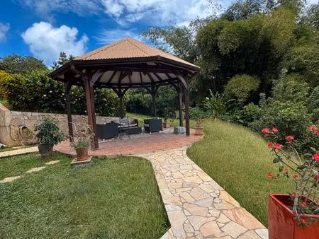 t3 agréable avec jardin