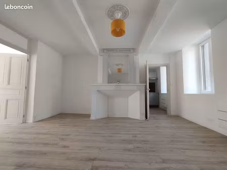 appartement t2 bis 67m2