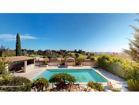 villa d'exception avec vue panoramique sur le golf de fontca
