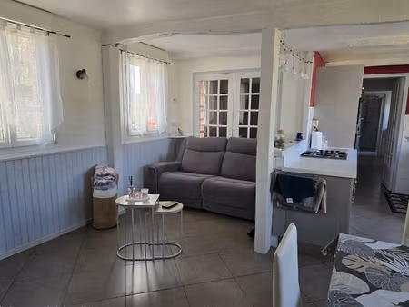 maison de village avec vie de plain-pied idéale primo-accéda