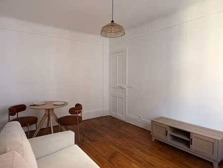 location appartement meublé t2 rénové - gare asnières