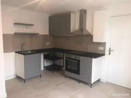 location appartement 2 pièces à aubervilliers