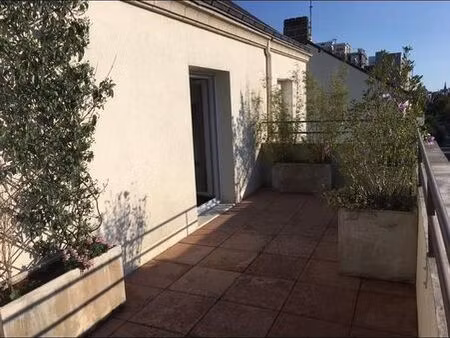 a louer t2 quartier jules verne/ croissant