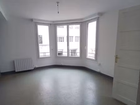appartement 3 pièces 82 m²