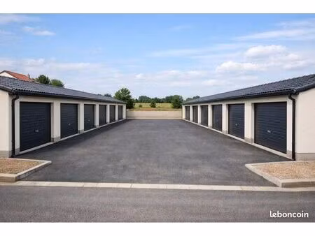 garages à louer