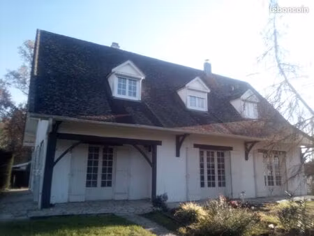 location grande maison à sainte terre