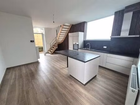 appartement à louer à jumet € 690 (lm5xy) - immobilière del bianco courcelles | zimmo