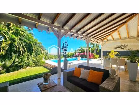 vue mer – piscine – 4 chambres – emplacement d’exception au vauclin