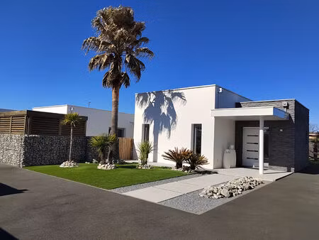 magnifique contemporaine165 m² sur 1080 m²