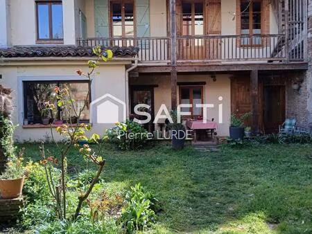 toulousaine rénovée de 180 m2 avec jardin et garage