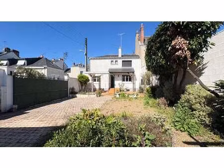 vente maison à tours (37000) : à vendre / 110m² tours