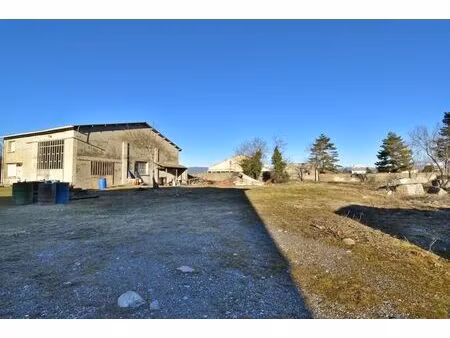 vente bureau 3 pièces 190 m² sisteron (04200)