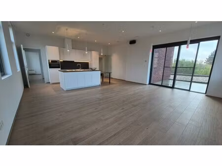 appartement te huur in holsbeek met 2 slaapkamers