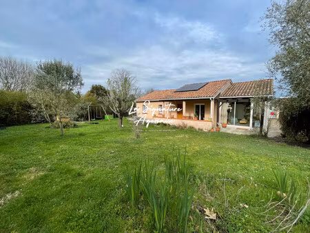 plain pied 127m²  4 chambres  terrasse  piscine  jardin