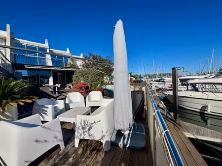 maison à vendre 5 pièces port camargue (30)