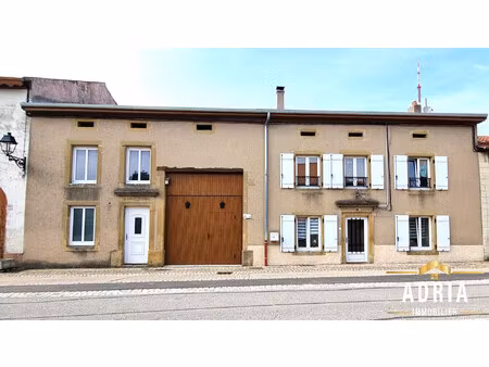 maison lorraine rénovée avec grange et dépendance