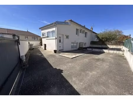 maison 115 00 m²  4 chambres  terrain 284 00 m²