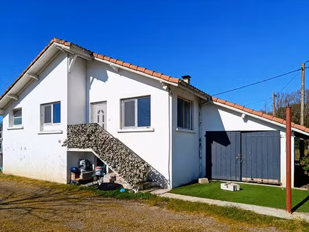 maison à vendre à st sever - 4 pièces  84 m² sur terrain de 1209 m²