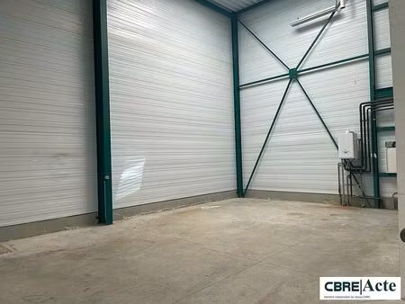 location local d'activités fleville devant nancy 346 m²