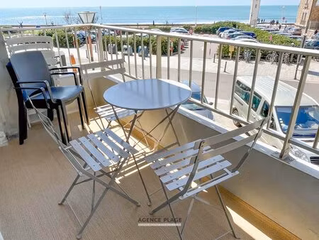 type 2 meublé à l année