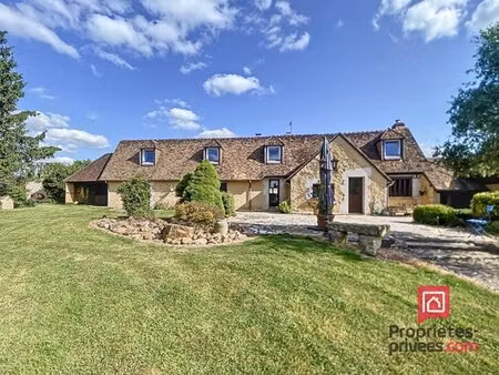 en vente maison 160 m² – 260 000 € |saint-cosme-en-vairais