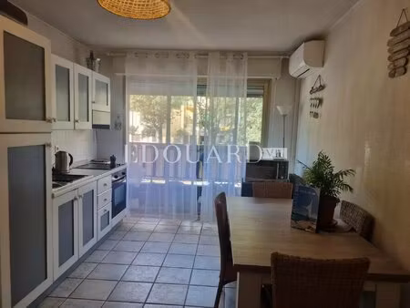 sur la commune de menton  à vendre en exclusivité trois pièces avec balcon  cave et...