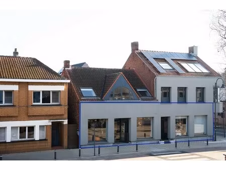 commercieel te huur in balen