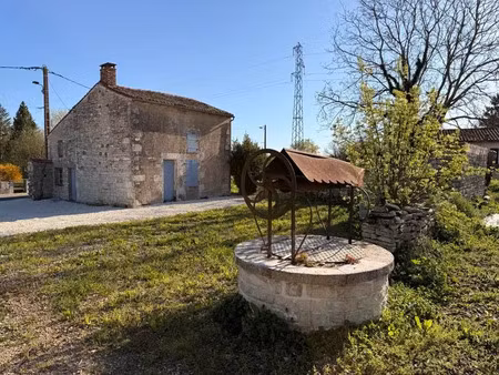 vente maison 2 pièces 290 m² à vervant (16330)  108 600 €