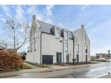 appartement te huur in mol met 2 slaapkamers