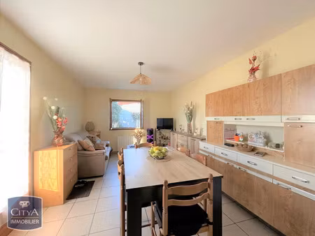 maison à louer 2 pièces 38.86 m² - les peintures (33) - 490€