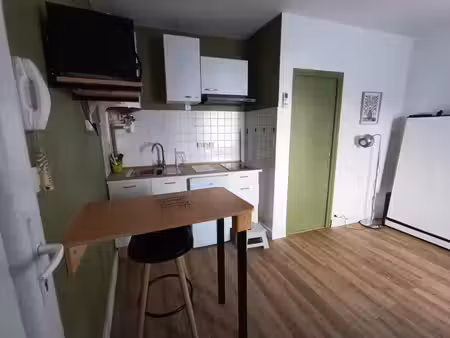 location appartement 1 pièce 16 m² à castelnaudary (11400)
