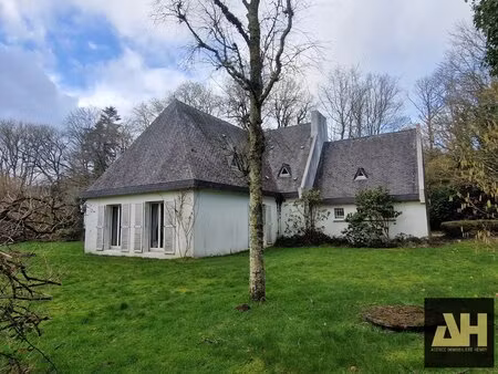 brest - proximité bohars et kergaradec - belle propriété de 330 habitable dans un parc boi