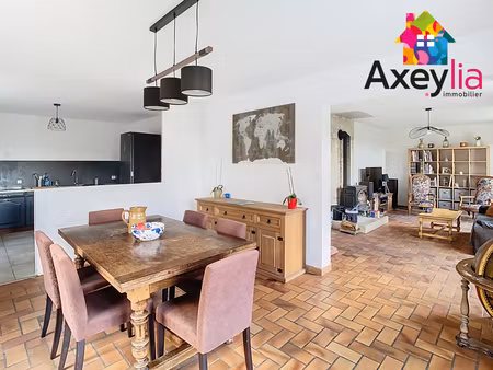 a vendre- a 20 minutes de mably- maison élevée sur sous-sol semi enterré