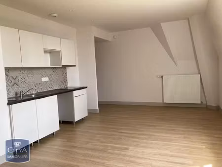 appartement à louer 2 pièces 61.7 m² - fontainebleau (77) - 1 202€