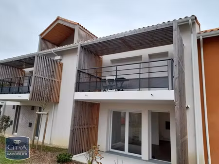 appartement à louer 2 pièces 45.3 m² - les moutiers-en-retz (44) - 575€