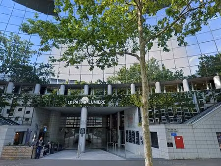 location local professionnel 106m² lyon 3ème