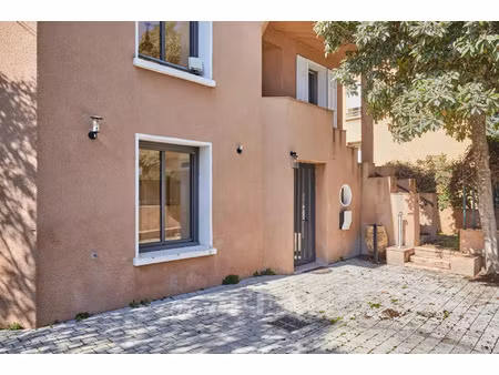 vente maison 5 pièces 213 m² aix-en-provence (13100)