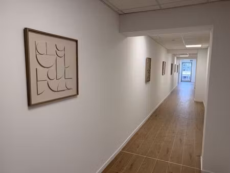 location commerce 1 pièce 15 m² à saint-victoret (13730)