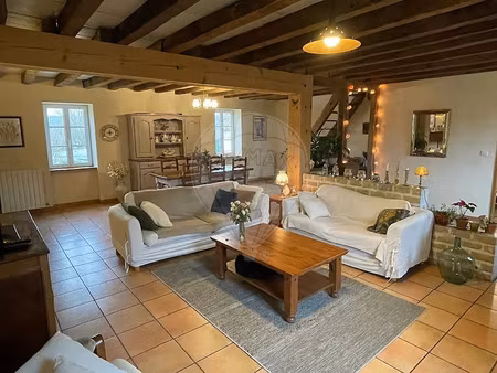 vente maison 7 pièces 212 m² à decize (58300)  209 900 €
