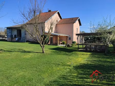vente ferme 4 pièces 130 m² à varogne (70240)  189 000 €