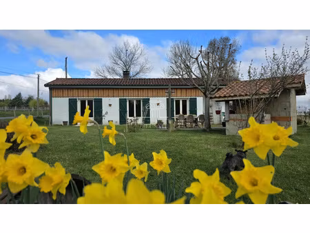 maison t3 - 81m² en campagne avec terrain de 2100m² et carport / proche eauze