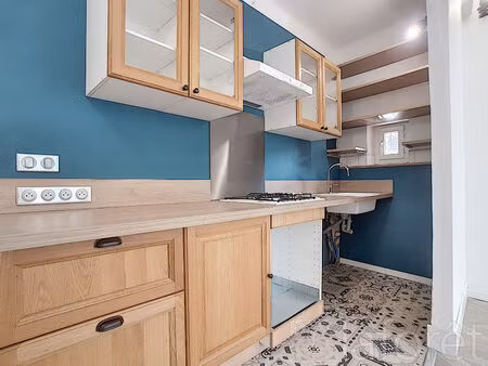 le puy sainte reparade  appartement t2